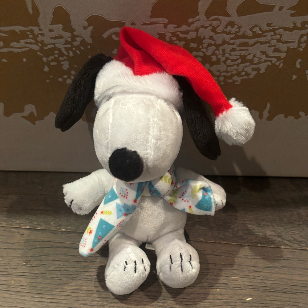 Peanuts Christmas Santa Hat Snoopy w/ Scarf - 8” Bag Clip Dandee Sample Plush